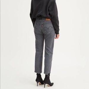 Levi’s Wedgie 501 Skinny in dark grey